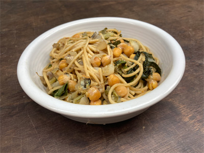 kale-and-onions-pasta