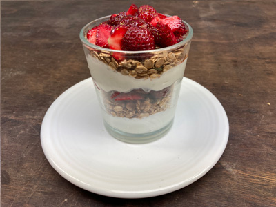 strawberry-parfait
